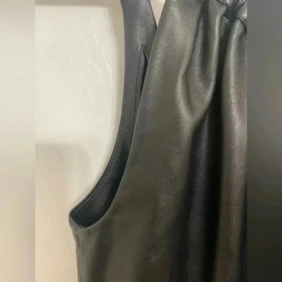 ZARA Faux Leather Cropped Girls Sleeveless Jumpsuit Sz 11/12 Buttery Soft - Picture 6 of 16